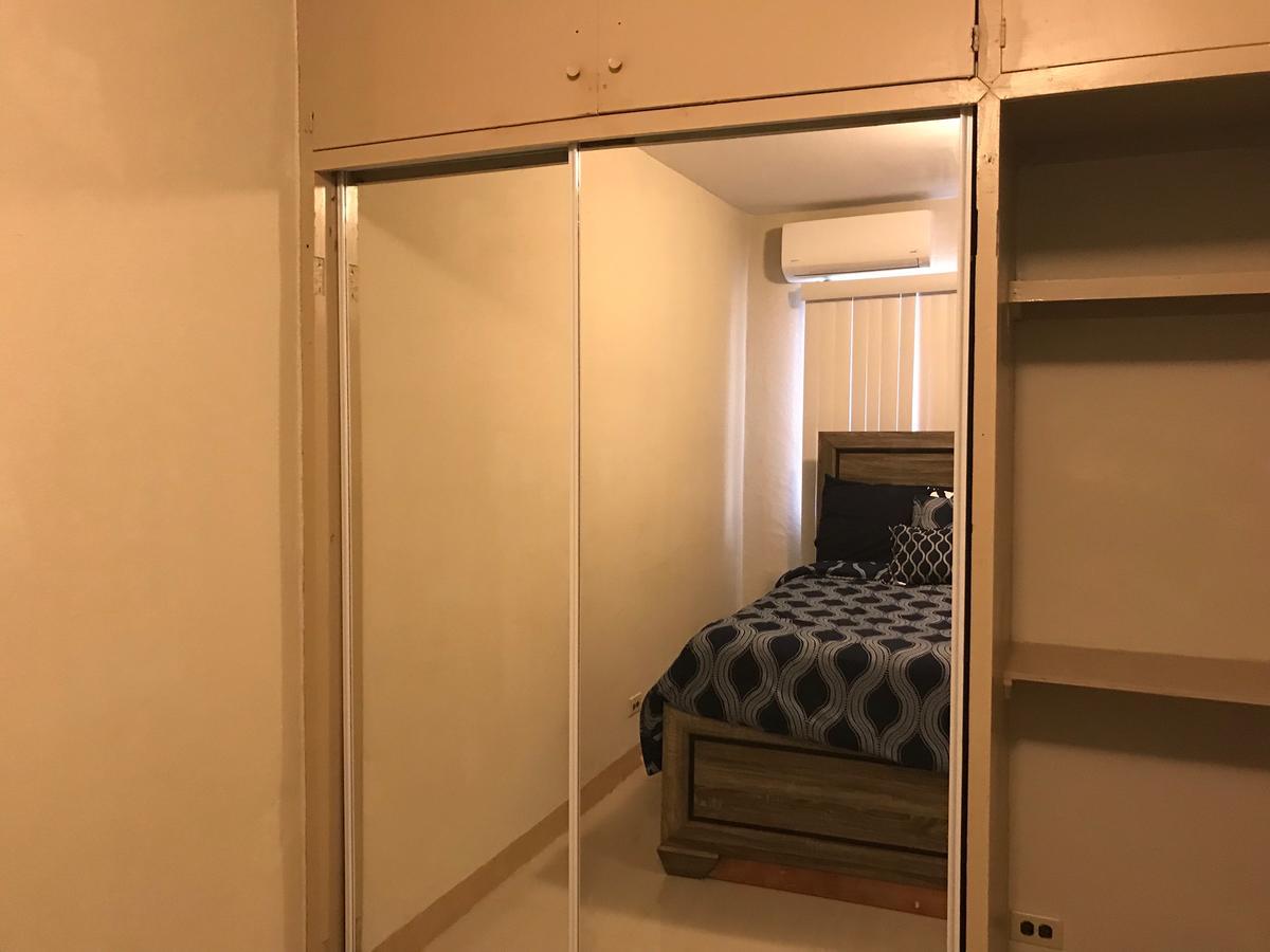 1 Bedroom / 1 Bath . Private Apt. Free Wifi, Interent & Parking Sinajana ภายนอก รูปภาพ